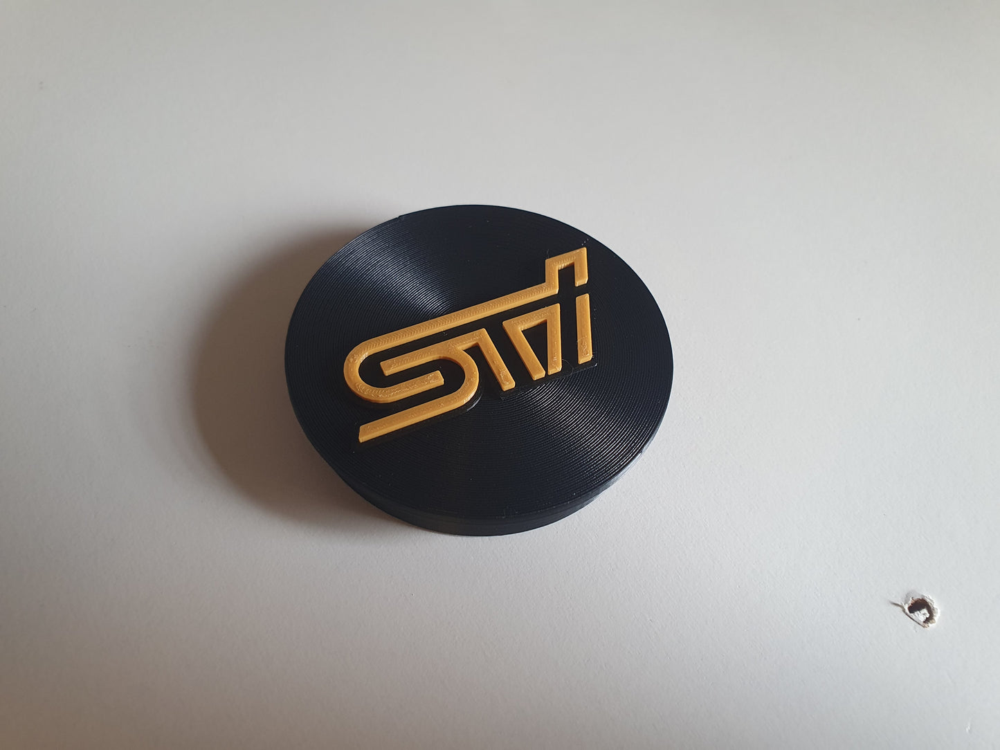 Custom centre caps with badge