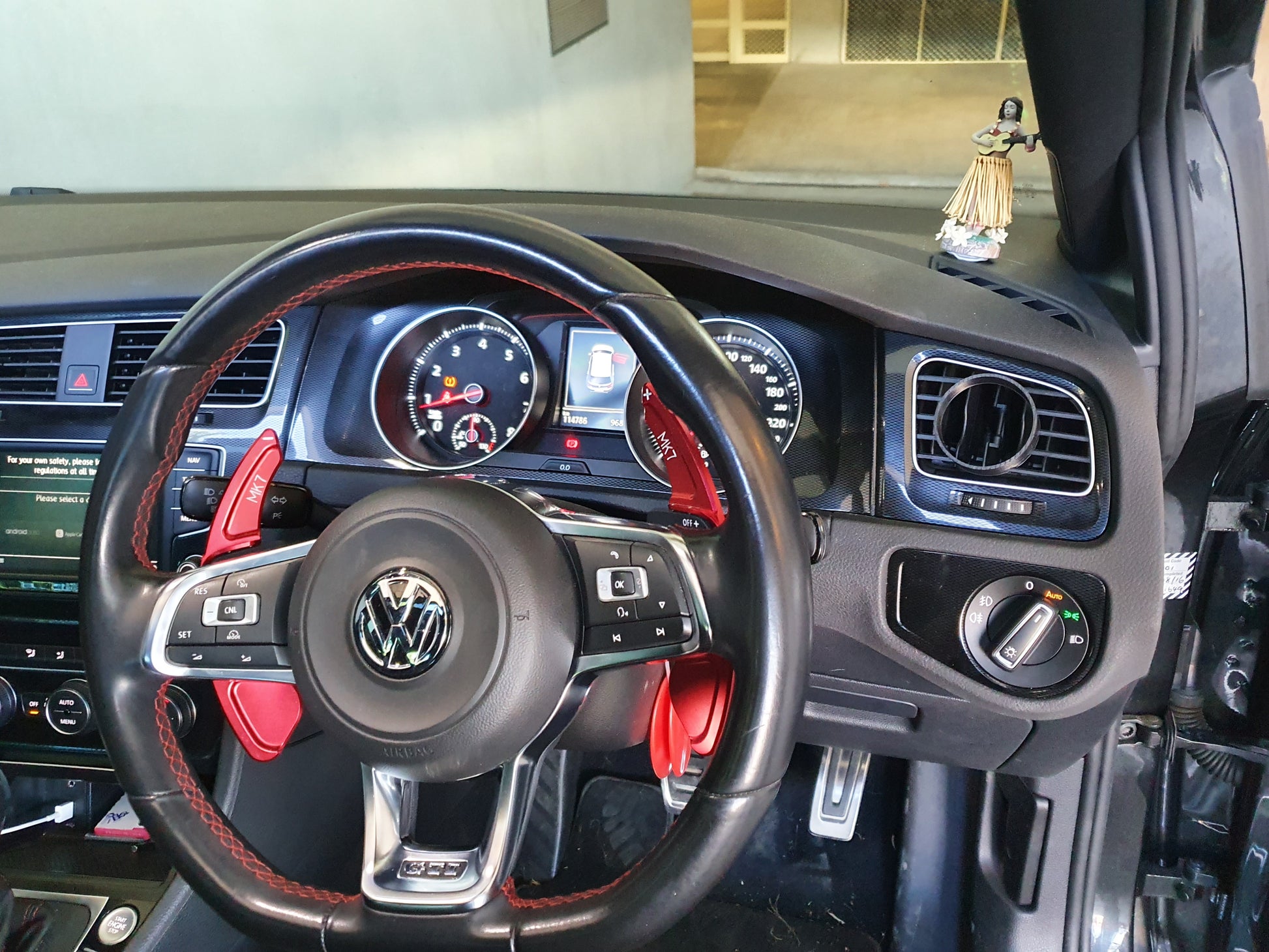 Golf Gti/R vent gauge pods image 2