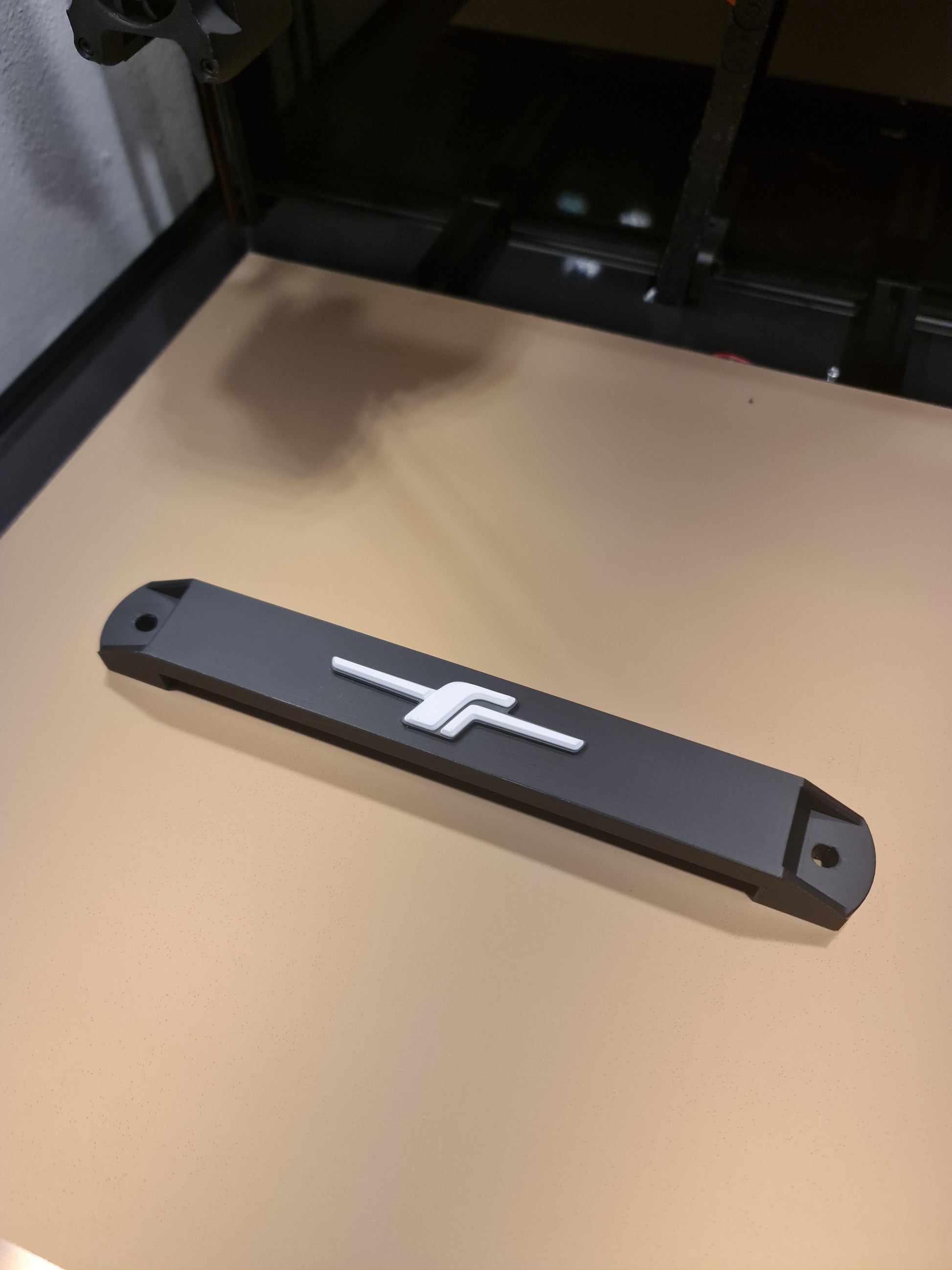 Subaru battery tie down image 10