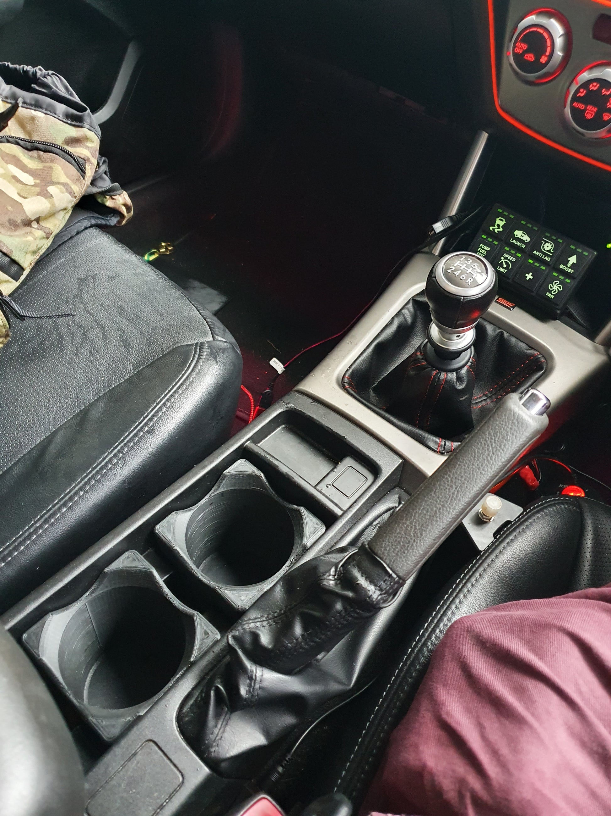 Sh forester square to circle cup holders image 1