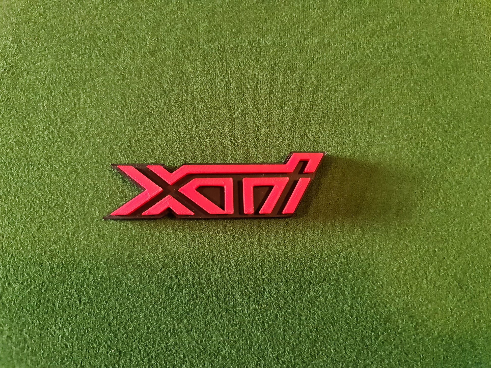 XTi XVi FXT badges image 4