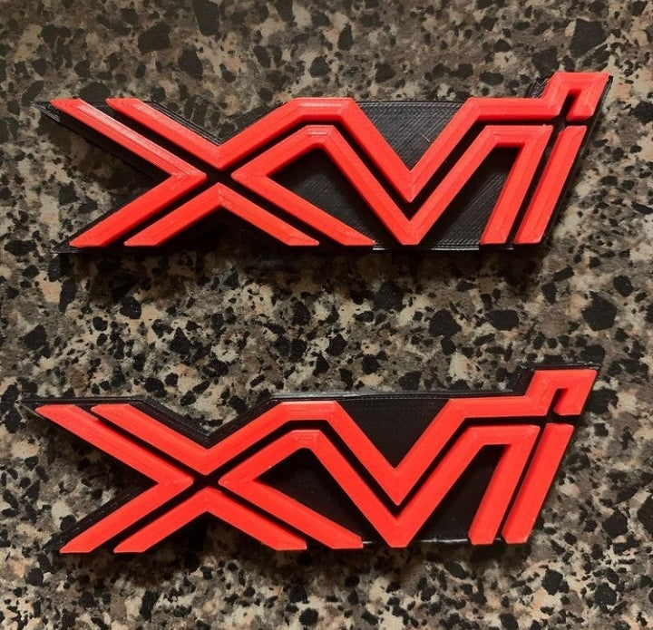 XTi XVi FXT badges image 1